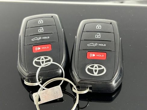 Used 2023 Toyota Tundra SR5 w/ SR5 Premium Package AWD/4WD image 34