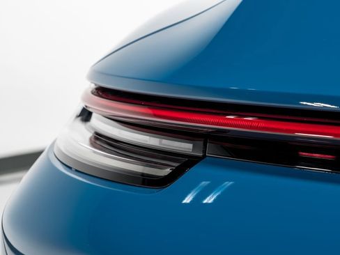 Used 2022 Porsche 911 GT3 image 53