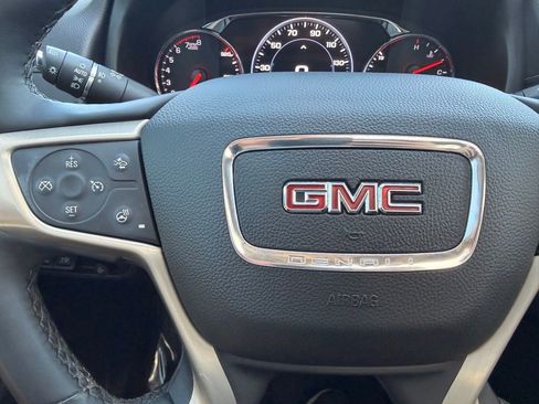 Used 2023 GMC Terrain Denali AWD/4WD image 18