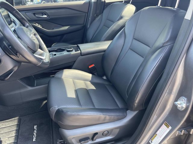 Used 2023 Nissan Rogue SV w/ SV Premium B Package AWD/4WD image 24