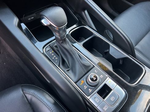 Used 2023 Kia Telluride LX image 18