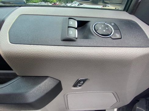 Used 2021 Ford F550 2WD Regular Cab Super Duty image 22