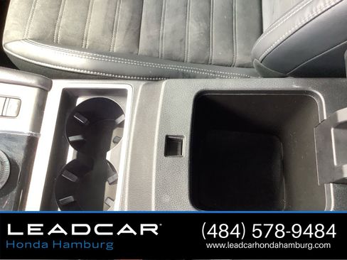 Used 2022 Mitsubishi Outlander SE image 19