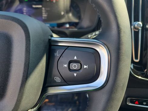 Used 2023 Volvo XC40 B5 Plus w/ Driver Assist Package image 15