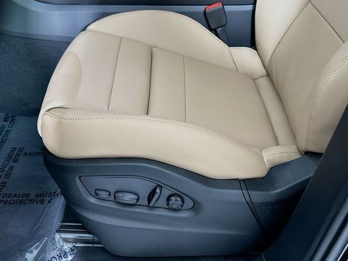 New 2026 Porsche Cayenne AWD/4WD image 22