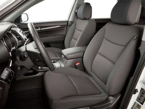 Used 2011 Kia Sorento LX AWD/4WD image 5