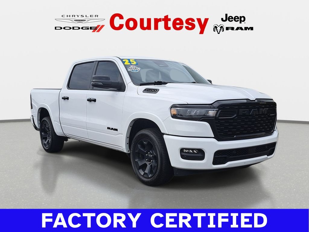 Used 2025 RAM 1500 Big Horn AWD/4WD image 1
