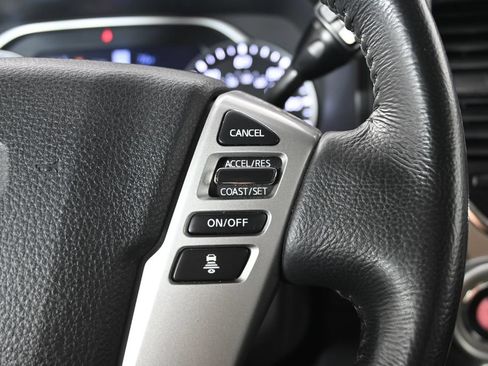 Used 2021 Nissan Titan SV w/ SV Convenience Package AWD/4WD image 36