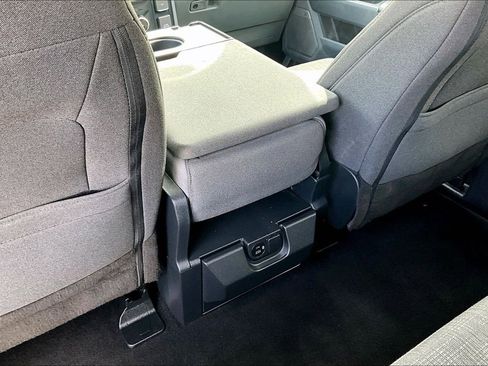 Used 2023 Ford F150 XLT w/ Equipment Group 302A High image 33