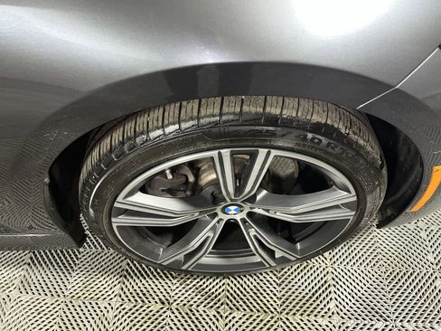 Used 2022 BMW 330i xDrive Sedan w/ Driving Assistance Package image 10