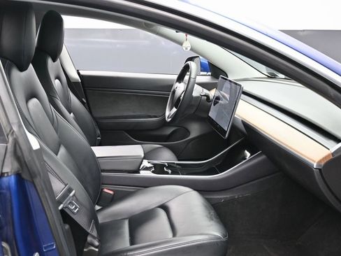 Used 2019 Tesla Model 3 Long Range image 38