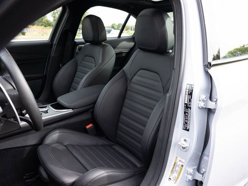 New 2025 Alfa Romeo Giulia image 3