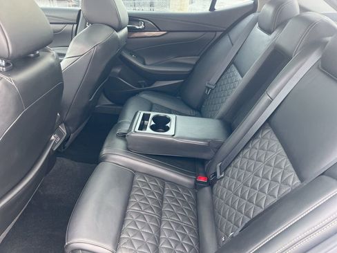 Certified 2018 Nissan Maxima Platinum image 10