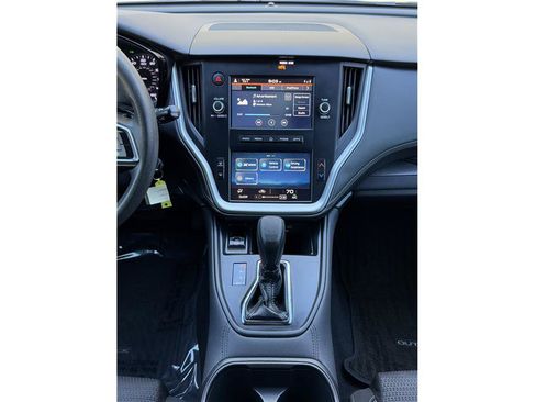Used 2020 Subaru Outback AWD/4WD image 12