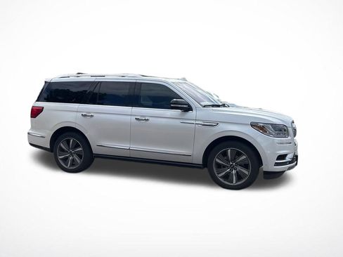 Used 2019 Lincoln Navigator Reserve w/ Cargo Package AWD/4WD image 2