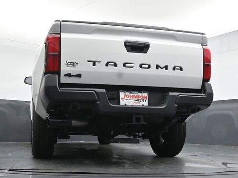 Used 2024 Toyota Tacoma SR AWD/4WD image 36