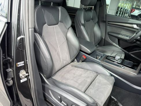 Used 2025 Audi SQ5 Premium Plus AWD/4WD image 9