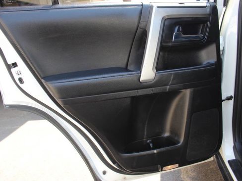 Used 2021 Toyota 4Runner SR5 image 17