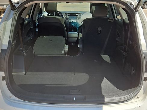 Used 2016 Hyundai Santa Fe Limited w/ Option Group 04 FWD image 6