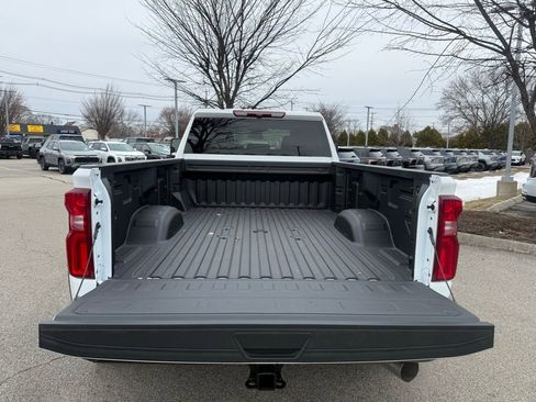 New 2026 Chevrolet Silverado 3500 W/T image 10