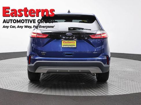 Used 2023 Ford Edge SEL AWD/4WD image 6