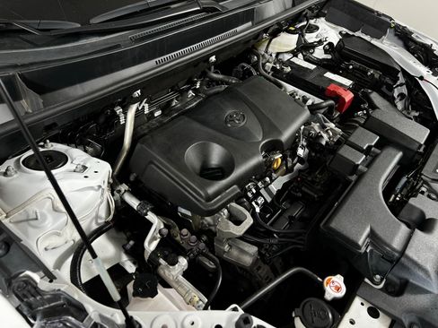 Used 2024 Toyota RAV4 XLE image 10