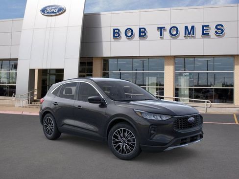 New 2026 Ford Escape SE image 9