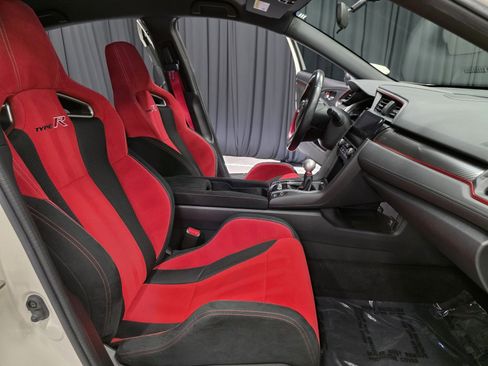 Used 2017 Honda Civic Type R image 34