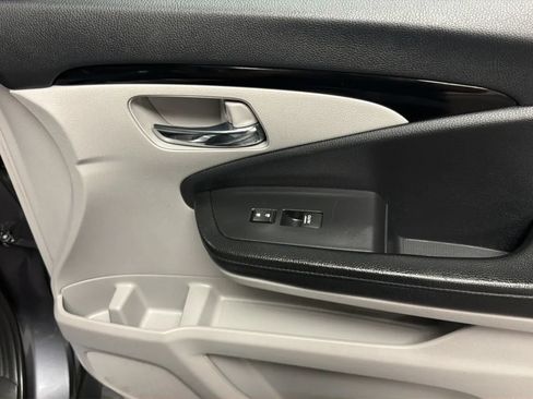 Used 2018 Honda Pilot Elite image 18