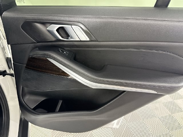 Used 2020 BMW X5 sDrive40i w/ Convenience Package RWD image 25