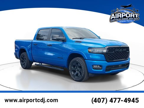 Used 2025 RAM 1500 Big Horn AWD/4WD image 1