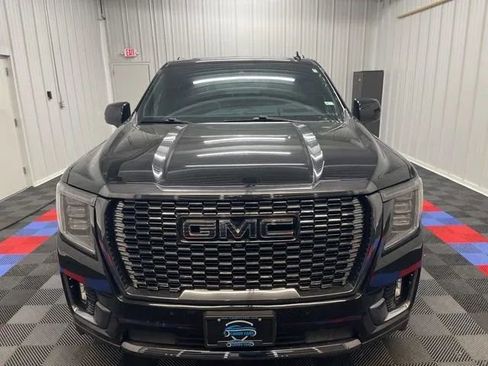 Used 2023 GMC Yukon Denali Ultimate image 7