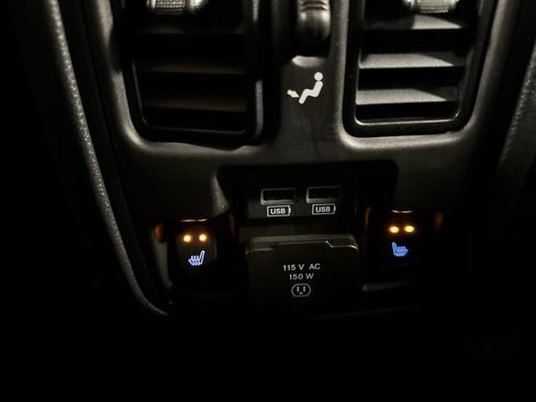 Used 2025 Dodge Durango R/T AWD/4WD image 14