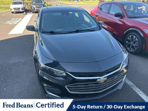 Used 2016 Chevrolet Malibu Premier w/ Driver Confidence Package II FWD image 15