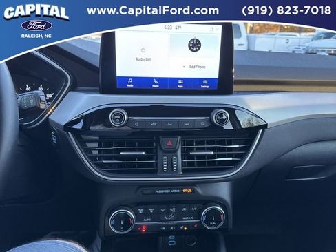 Certified 2022 Ford Escape SE w/ Convenience Package image 25