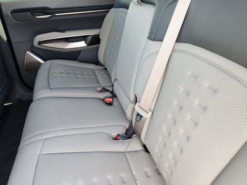 New 2026 Kia EV9 Wind image 10