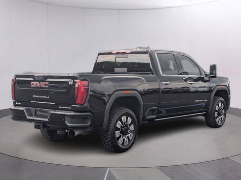Used 2025 GMC Sierra 2500 Denali w/ Denali Reserve Package AWD/4WD image 7