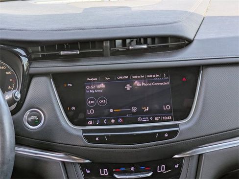 Used 2022 Cadillac XT5 Luxury image 19