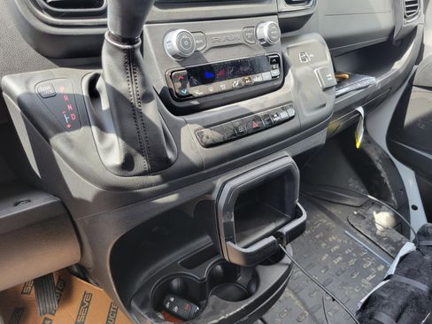 Used 2025 RAM ProMaster 3500 w/ Convenience Group FWD image 16
