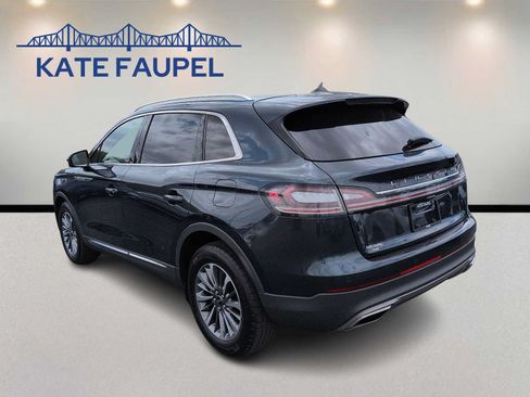 Used 2023 Lincoln Nautilus AWD w/ Premium Package image 5