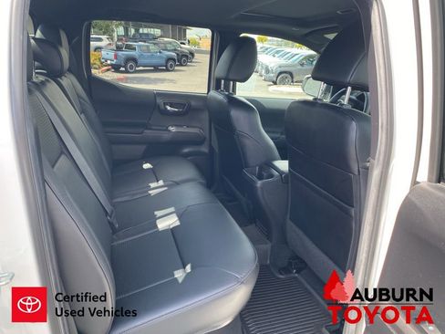 Used 2023 Toyota Tacoma TRD Off-Road w/ TRD Premium Off Road Package AWD/4WD image 16
