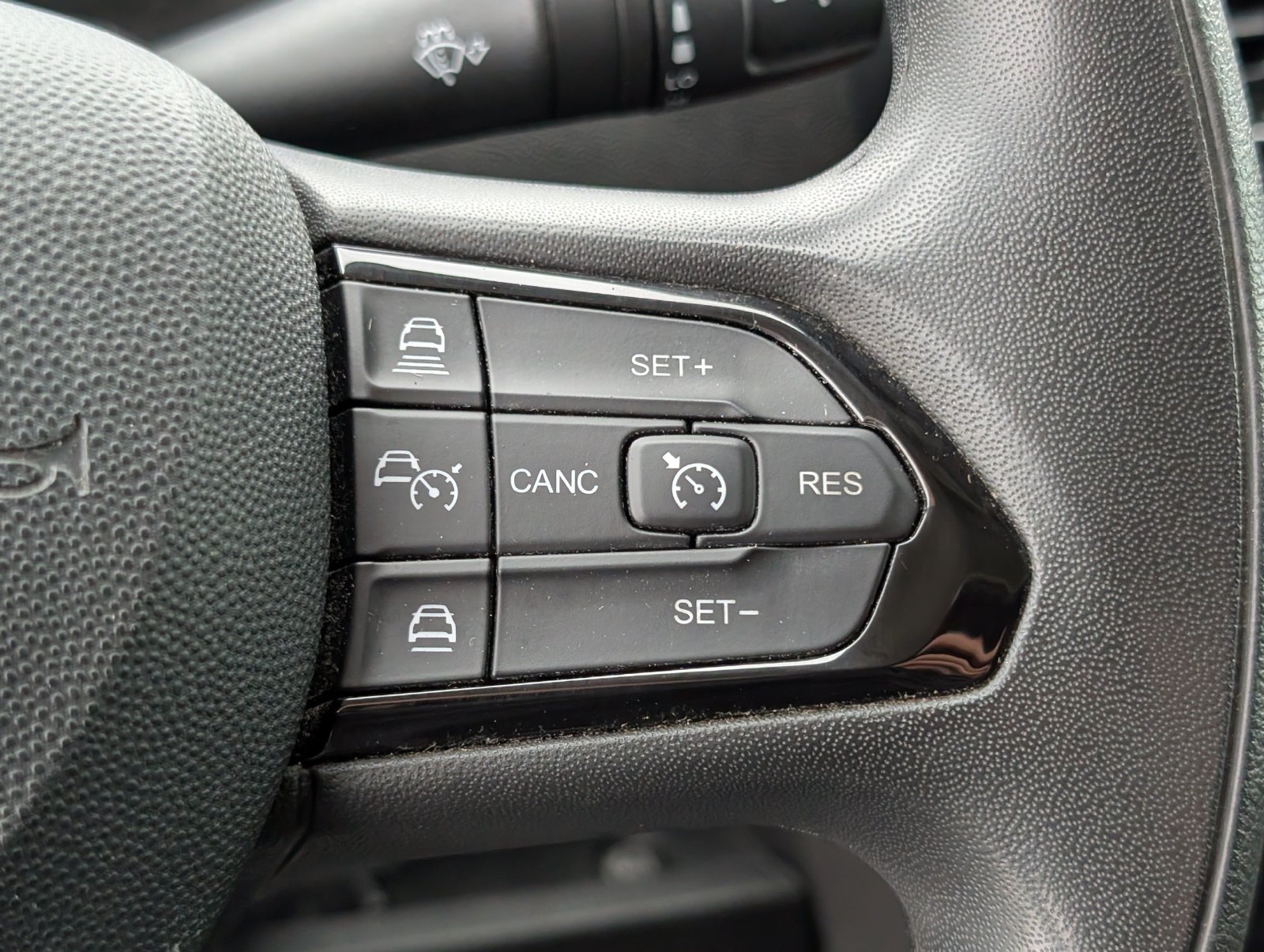 Used 2025 RAM ProMaster 2500 w/ Convenience Group FWD image 20