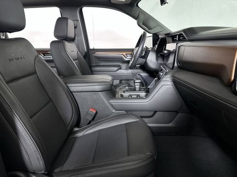 Used 2023 GMC Sierra 1500 Denali AWD/4WD image 29