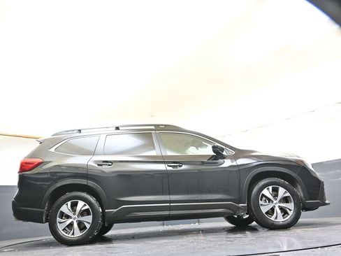 Used 2024 Subaru Ascent Premium w/ Convenience Package image 34