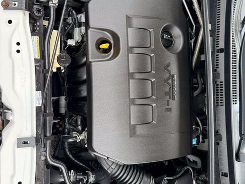 Used 2019 Toyota Corolla SE FWD image 29
