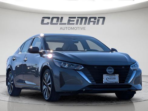 Certified 2025 Nissan Sentra SV w/ SV Premium Package FWD image 3