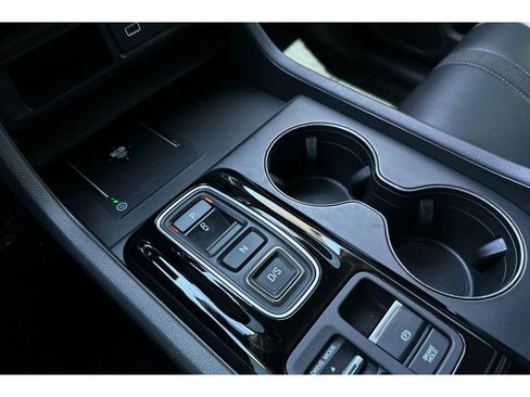 Used 2024 Honda Pilot EX-L image 35