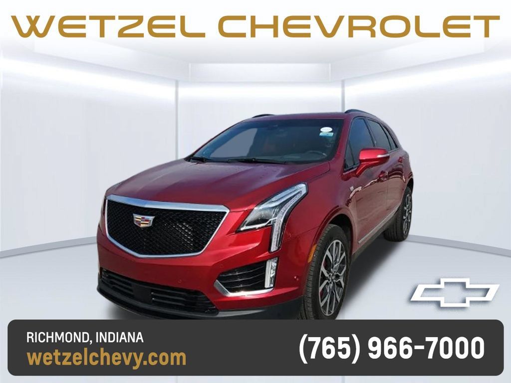 Used 2022 Cadillac XT5 Sportv w/ Platinum Package AWD/4WD image 1