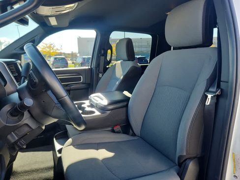 Used 2024 RAM 2500 Big Horn image 19