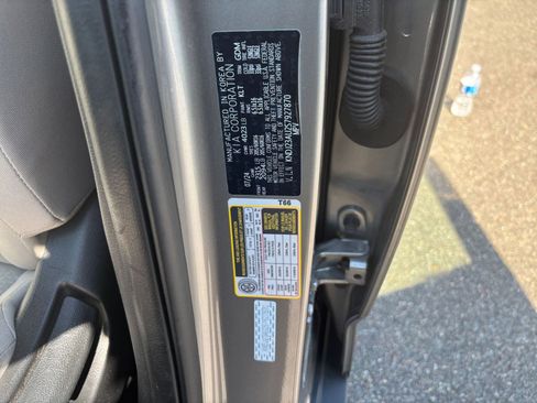 Used 2025 Kia Soul LX w/ LX Technology Package image 27